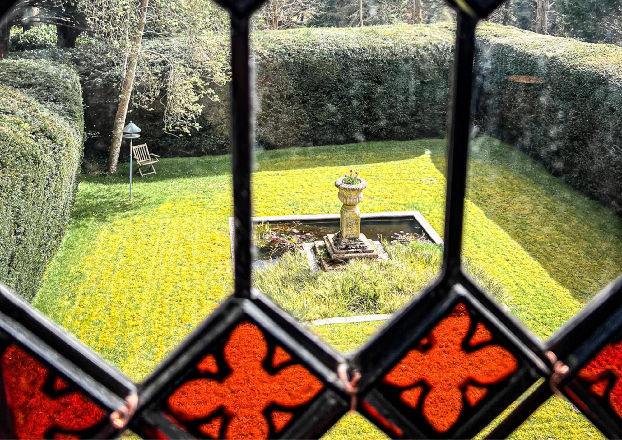 The Hall - Historic Grade I-listed Jacobean Mansion Bradford-On-Avon